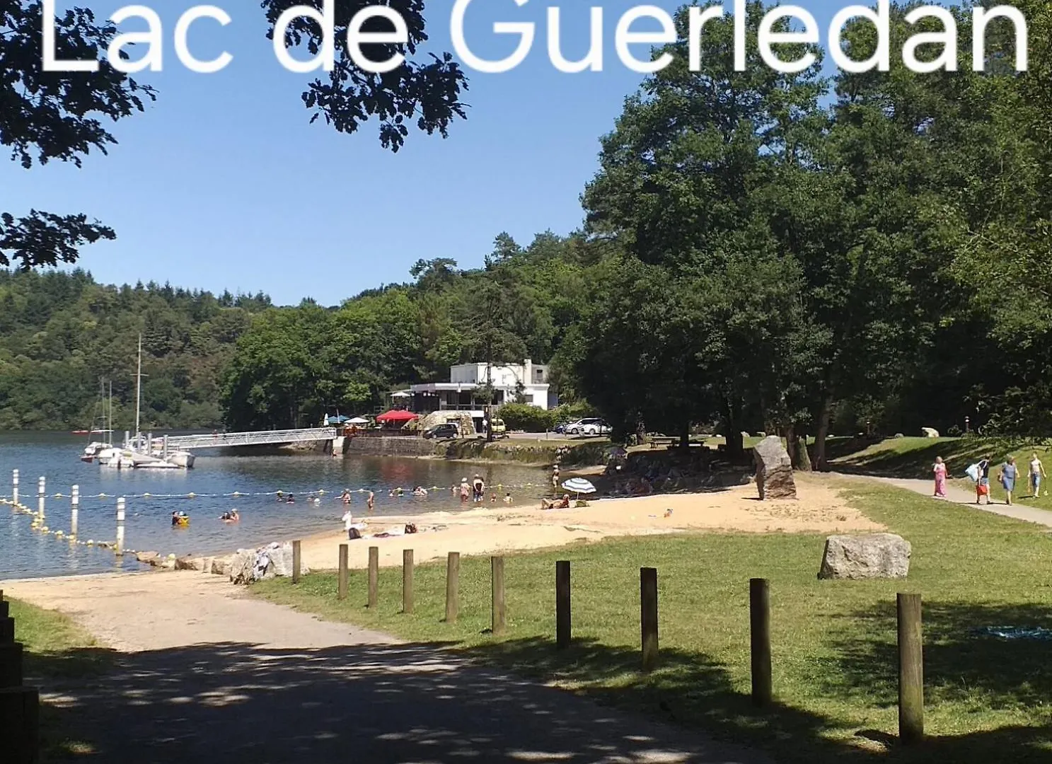 Maison De Vacances Plémy 0*,  Francia